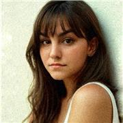 Offro servizio di aiuto compiti elem-medie. Posso inoltre insegnare inglese (ho un certificato C1 Cambridge)